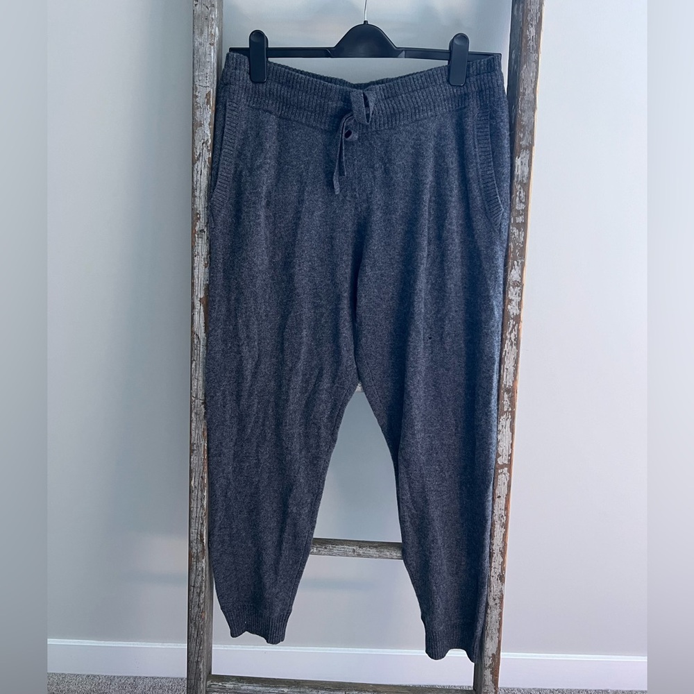Nordstrom 100% Cashmere joggers M